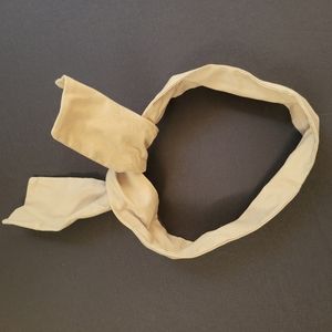 Retro headband with wire lining